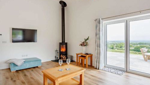 4 Bed in Combe St. Nicholas 83501 - Foto 4, Other