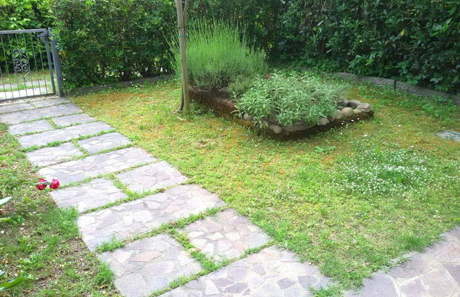 Apartment With Private Garden - Foto 20
