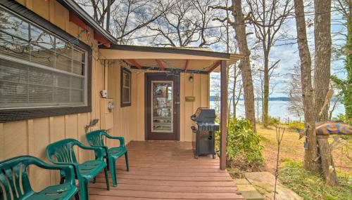 Authentic Retreat w/ Private Dock on Coosa River! - Foto 3