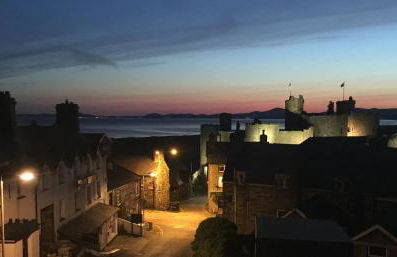 Stylish home from home with great views - Foto 45