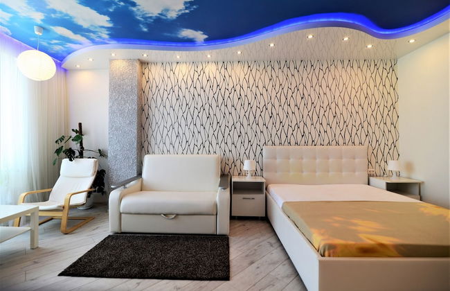 Megapolis Apartments on prospect Revolyutsii 9A - Foto 2