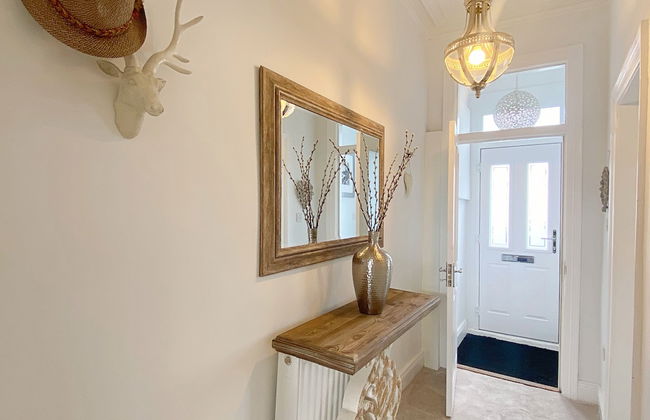 Captivating 2-bed Cottage in Roker Sunderland - Photo 17