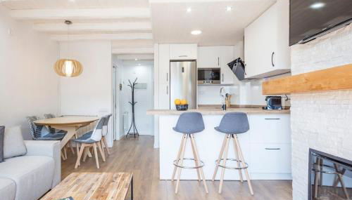 Luderna - Apartamento con terraza Mirador Salardu - Foto 5, stove