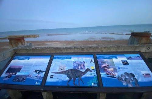 Modern & Homley 3BR Caravan - Foto 28