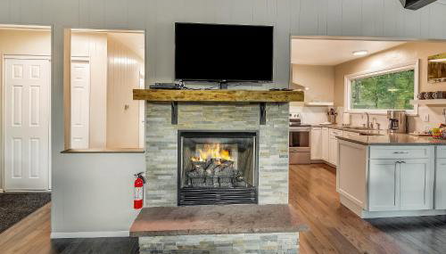 Cozy Mountain Home with Great Views, Deck & WiFi - Foto 4