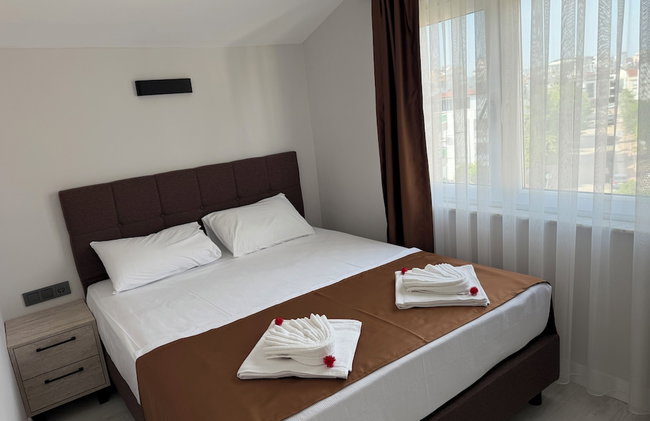 ALTINAY HOTEL - Photo 12