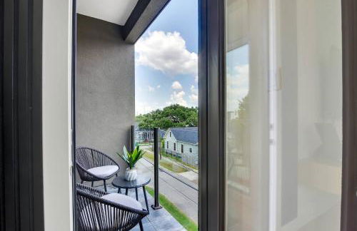 Luxury Oasis: Houston Rooftop Skyline - Foto 37