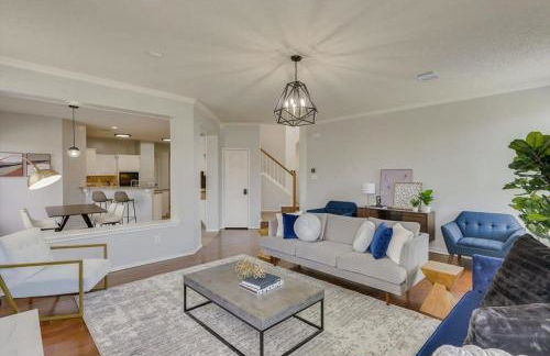 Amazing Modern Spacious Home with Pool - Foto 2