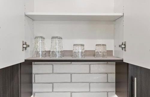 Peaceful Hideaway with Pool, Gym & EV charger - Foto 17