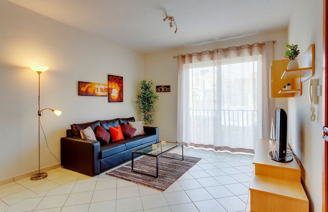 Valletta and Harbour Views Apartment in Central Sliema - Foto 1