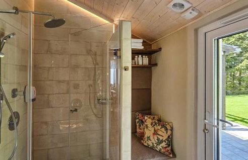 Beautiful Home In Podwilczyn With Sauna - Foto 25