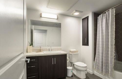 Luxury 1BDR centrally located in Hollywood - Foto 14