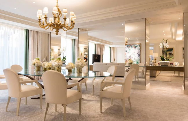 Four Seasons Hotel George V - Photo 51