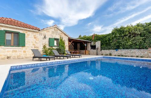 Family friendly house with a swimming pool Postira - Brac - 19563 - Photo 2