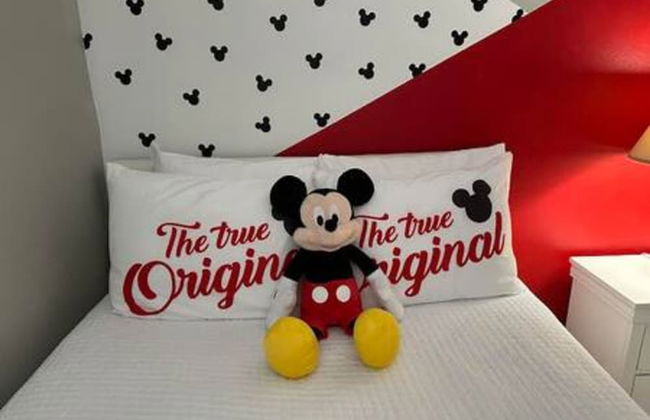 Amazing 5 BR w Game Room Minutes From Disney - Foto 59