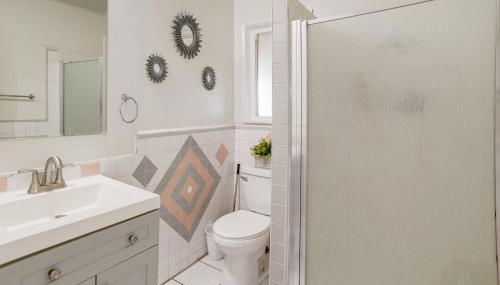 Work and Play! Studio 7 Mi to Dtwn San Bernardino - Foto 5