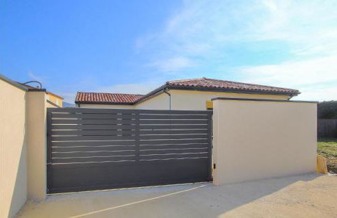 Nice Home In La Bégude De Mazenc - Foto 33