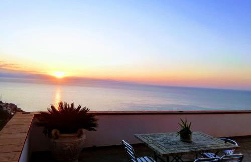 "CASALENA" Villa a Furore Amalfi coast con grande terrazzo e vista sul MARE - Foto 11