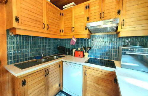 Chalet spacieux - 3 chambres, vue pistes, garage privé - FR-1-351-218 - Foto 14