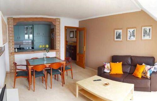 Precioso ático con vistas a pie de playa - Foto 19