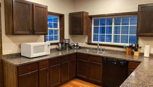 Serene Home One Block From Lake Michigan - Foto 5, dishwasher, toaster, minibar