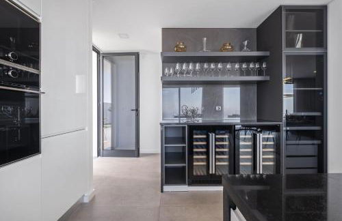 Villa Boa Nova Verde by LovelyStay - Foto 14