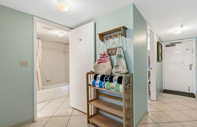 Sweet Sunrise Oceanfront Condo w Pool Hot Tub - Foto 19