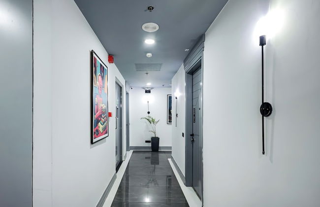 BedChambers Serviced Apartment, Golf Course, Gurgaon - Photo 2