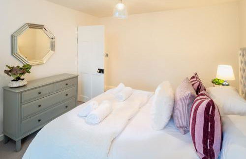 Luxury Flat Sleeps 3 Central Lyme Regis - Photo 9