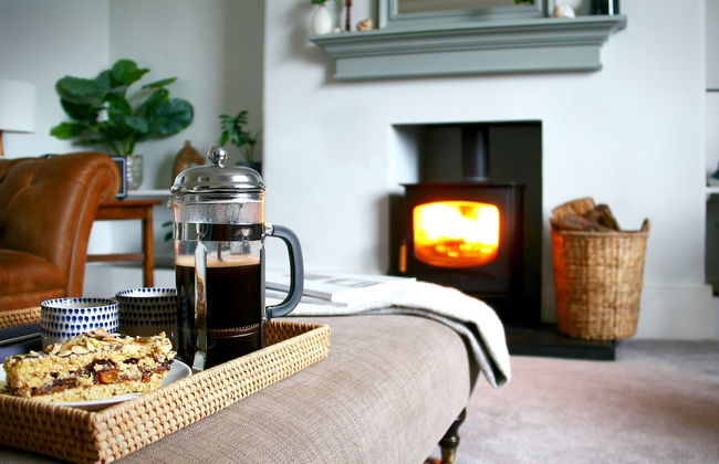 Beautiful 6-bed - Sleeps 12 - Stunning Views - Photo 29