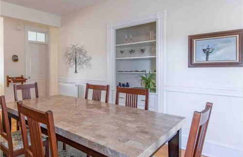 Peaceful Oasis on Munjoy Hill 2nd flr 3BR parking - Foto 24