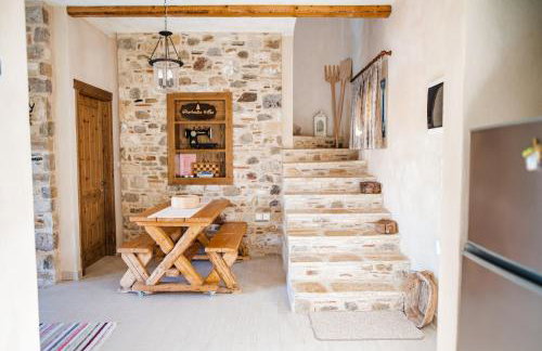 Chaihoutes stone House and Villa into Olive farm in Zia - Photo 17