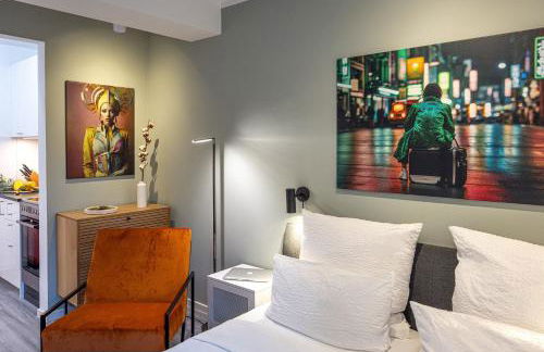 have-a-nice-Stay - Souterrain, Kino an der Natur, U-Bahn nach Hamburg 400m - Bäcker & Restaurants 500m - Lidl 800m - Zentrum 1,5km - Foto 18