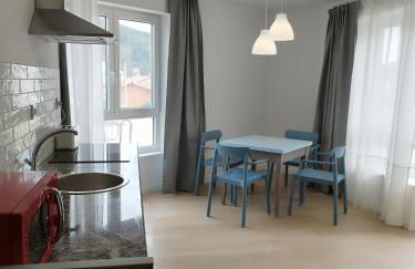 Apartamentos y estudios EL CENTRO - Foto 2