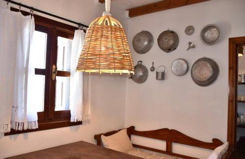 MOM'S RETREAT - Photo 28