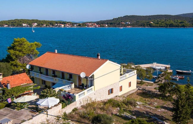 Perini Dvori - by the sea - A2 Volak - Photo 12