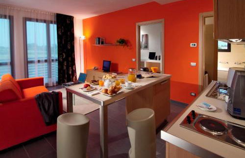 Matrix Hotel & Residence - Photo 11