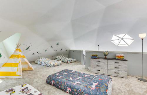 North San Diego Retreat with Deck, Fire Pit Table! - Foto 20