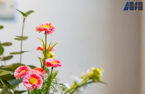 2 Bed Home with Parking Sleeps 4 - Foto 5