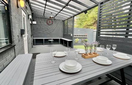 MODERN SUITES -5 Bedroom House- With FREE PARKING Birmingham city - Foto 13