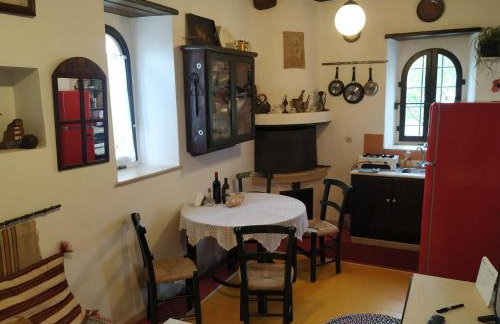 xenios Z rustic rural cottage - Foto 4