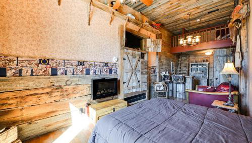 Western-Themed Decatur Studio on Main Street! - Foto 4