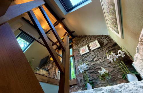 Sunridge Fishing Lodge with Hot Tub & Giant Cinema - Foto 19