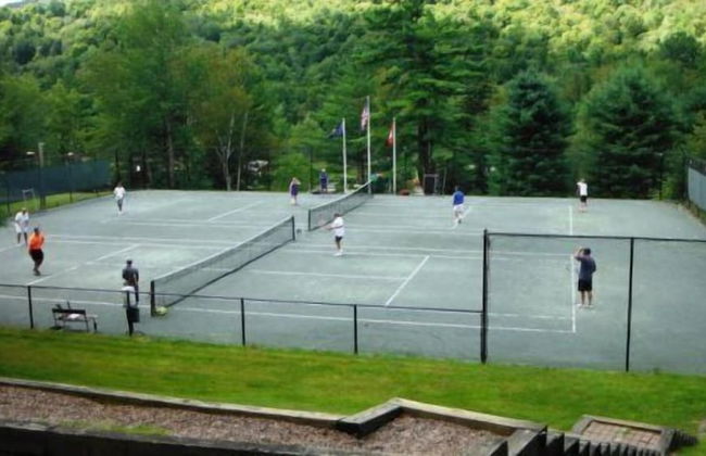 2BR Topnotch Condo - Photo 14