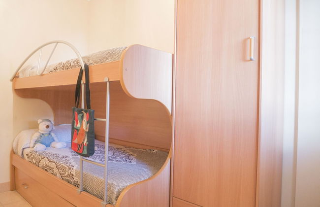 Marineu Los Almendros - Foto 3