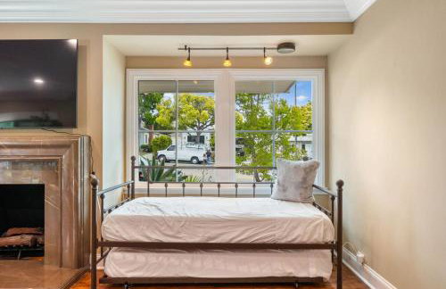 Beverly Hills 6BR Haven w Pool Hot Tub - Foto 63