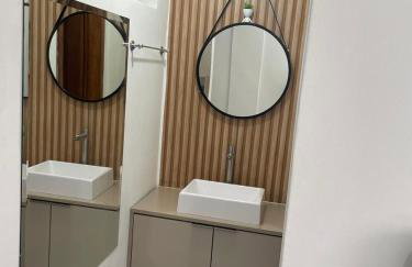 Apartamento com piscina - Foto 18