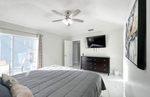 The Ritz Vacation, Heated Pool, Close 2 Disney - Photo 17