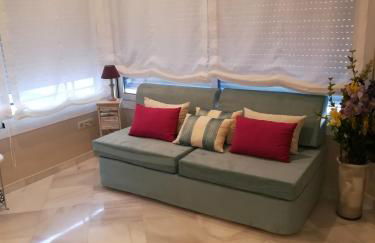 Marbella House - Photo 10