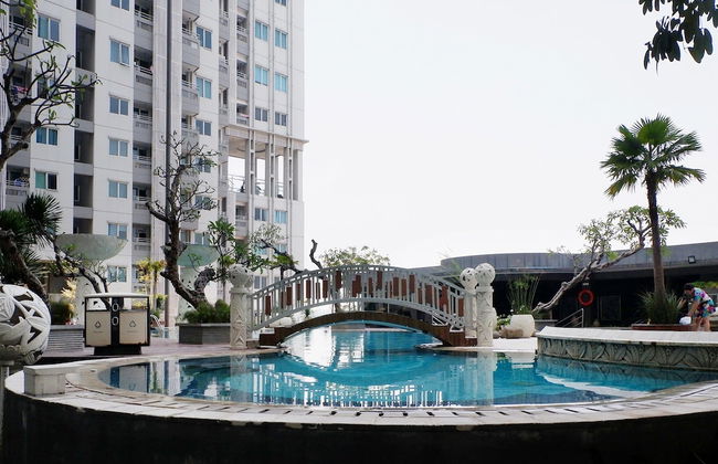 Close to Pool Studio Apartment Sky Terrace at Daan Mogot Baru - Foto 25